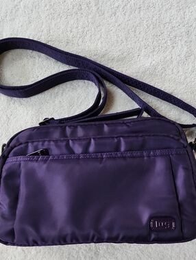 Lug Scoop Purple Crossbody Nylon Bag Preowned